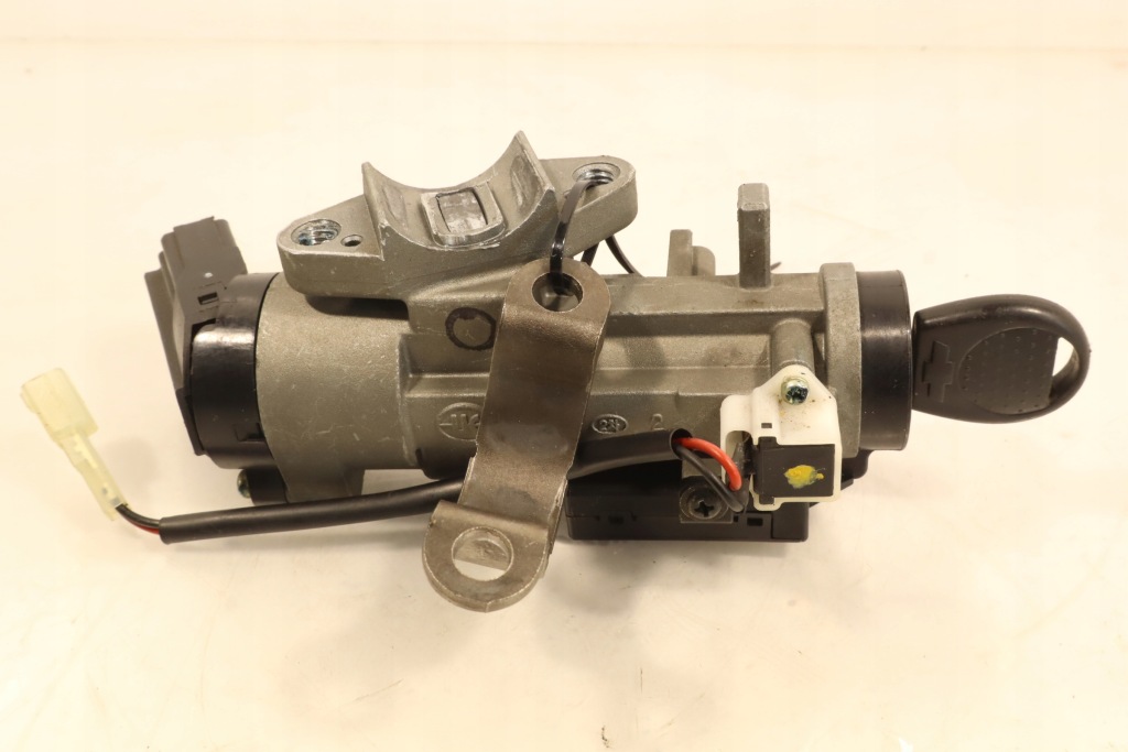 Купити Замок запалювання chevrolet aveo t250 1.2 8c31hab