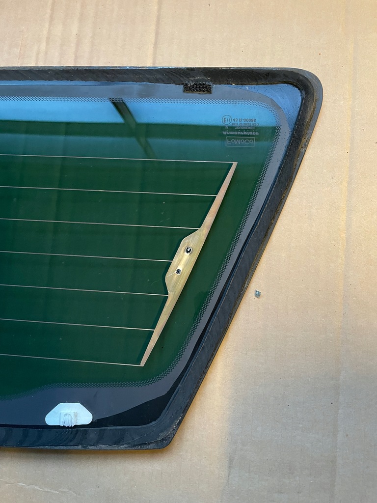 фото №3, Ford ranger iv стекло задняя