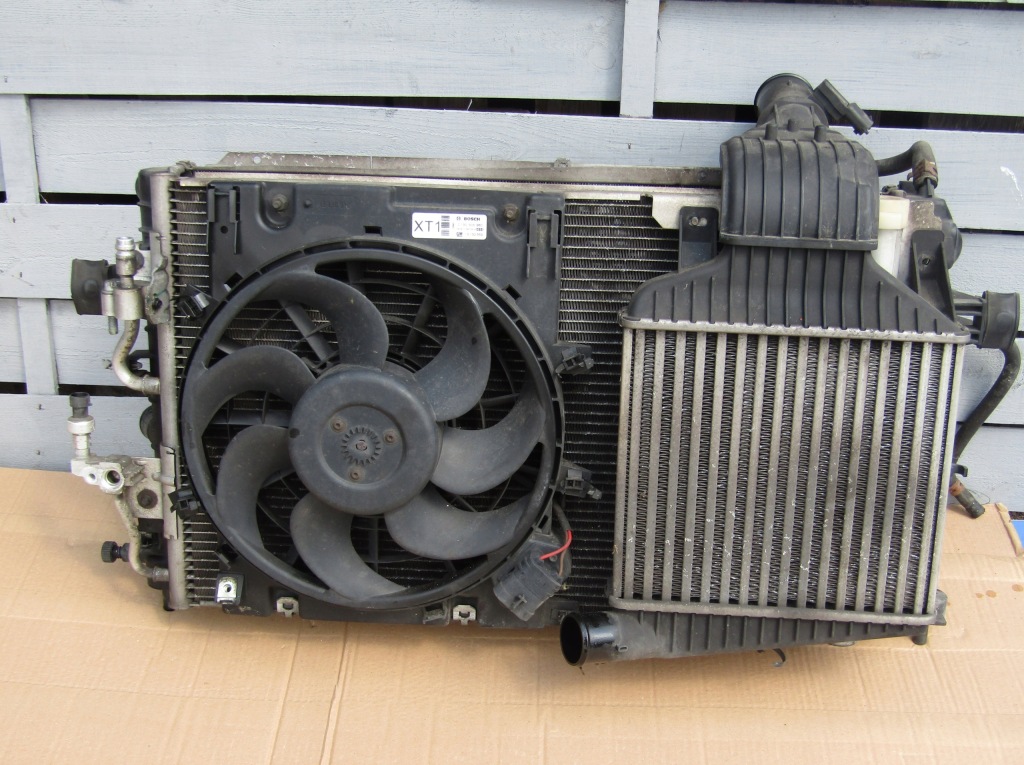 Купить Радиатор вентилятор интеркулер zafira b 1.6t