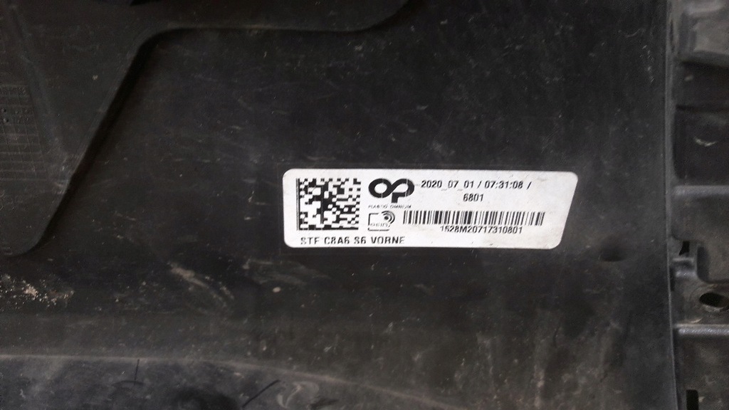 фото №14, 4k0807437f бампер перед audi a6 c8 s-line