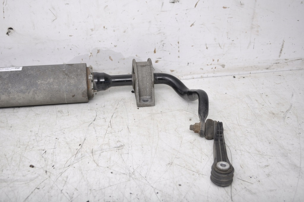 фото №12, Bmw 7 g12 3.0d тяга стабилизатор 6884052 задняя