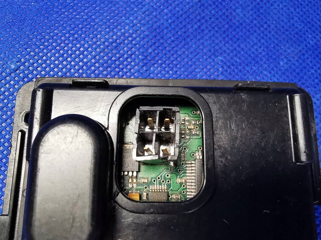 фото №11, Блок управления модуль поворота правый оригинал vw passat b6 7l6941330