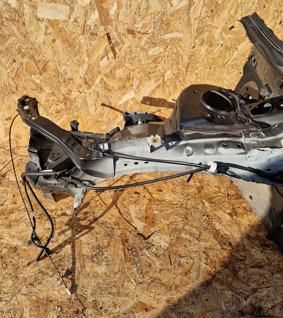 фото №4, Toyota corolla e21 23 r лонжерон четверть левая