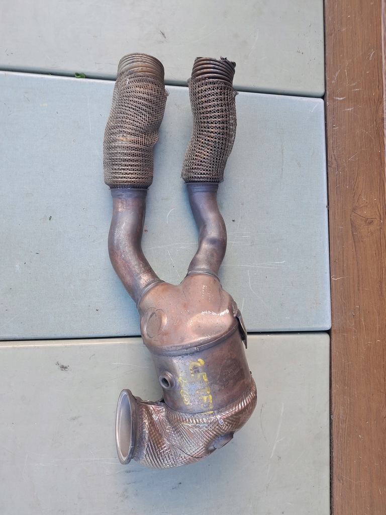 фото №1, Каталізатор audi rs3 rsq3 ttrs 2,5tfsi 8s0131701f