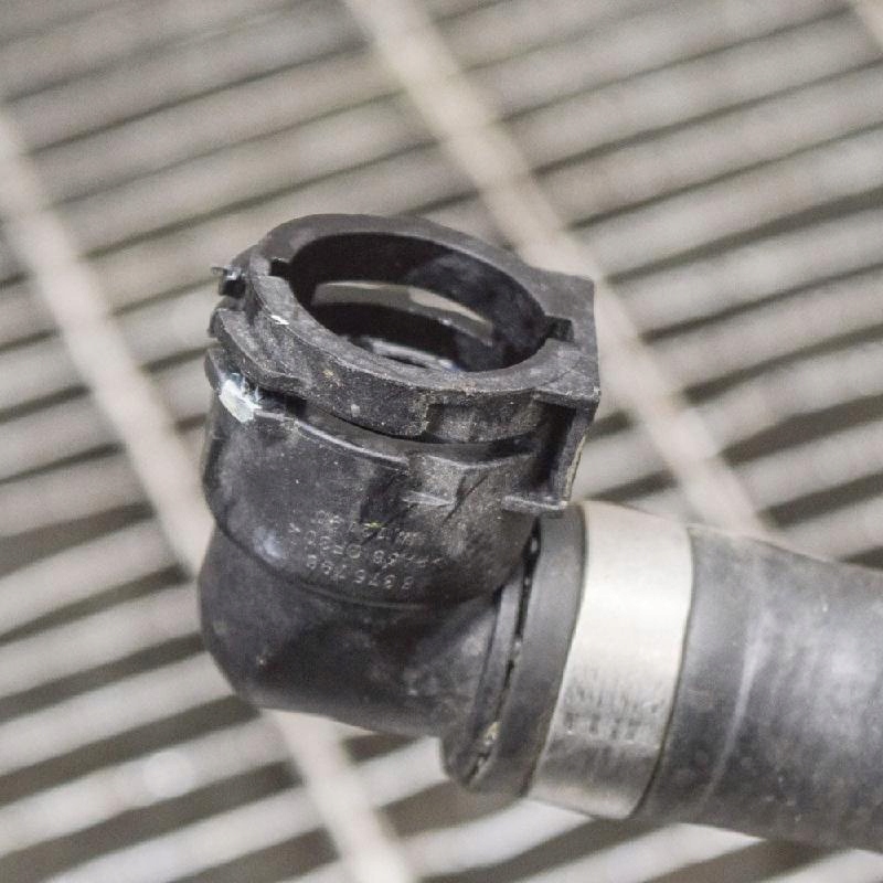 фото №5, Bmw 4 f83 m4 wąż радиатора wody 9307241 3.0 бензин 317kw s55b30a 2017