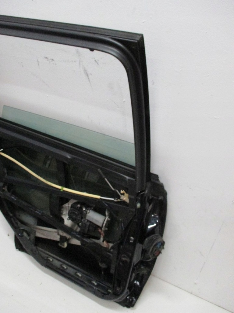 фото №10, Двері ліва задні audi a6 4b9 c5 01r kombi