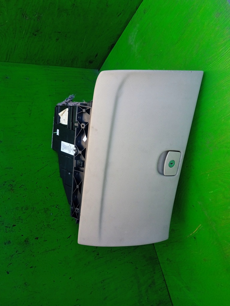 фото №7, Бардачок peugeot 407