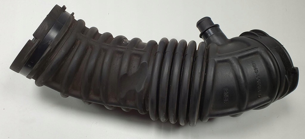 фото №2, Wąż труба повітрозабірник повітря aston martin rapide 6.0