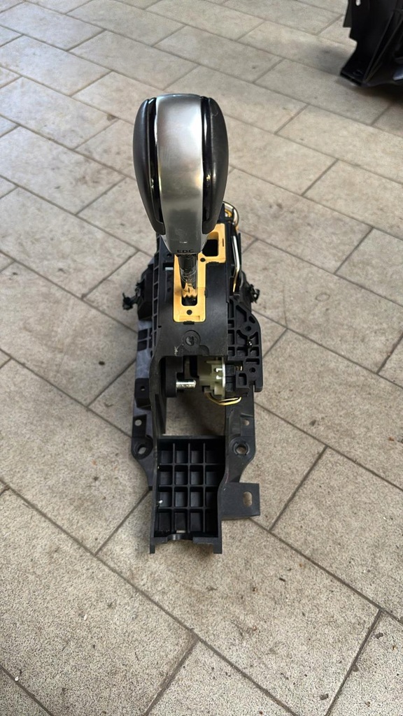 фото №1, Домкрат рычаг переключения передач renault talisman 349014ey0b