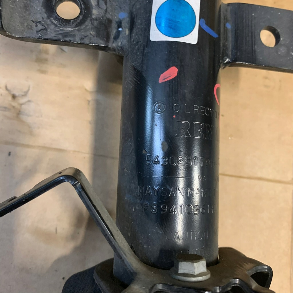 фото №7, Renault clio v 1.6 e-tech гібрид ліва поворотний кулак амортизатор 543025179r