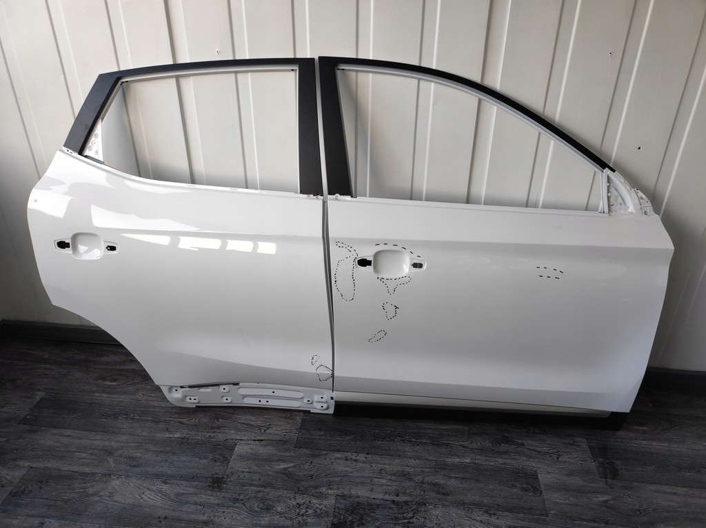 фото №1, Дверь mg zs 2017- задние правое ------- poznań ---- giełda