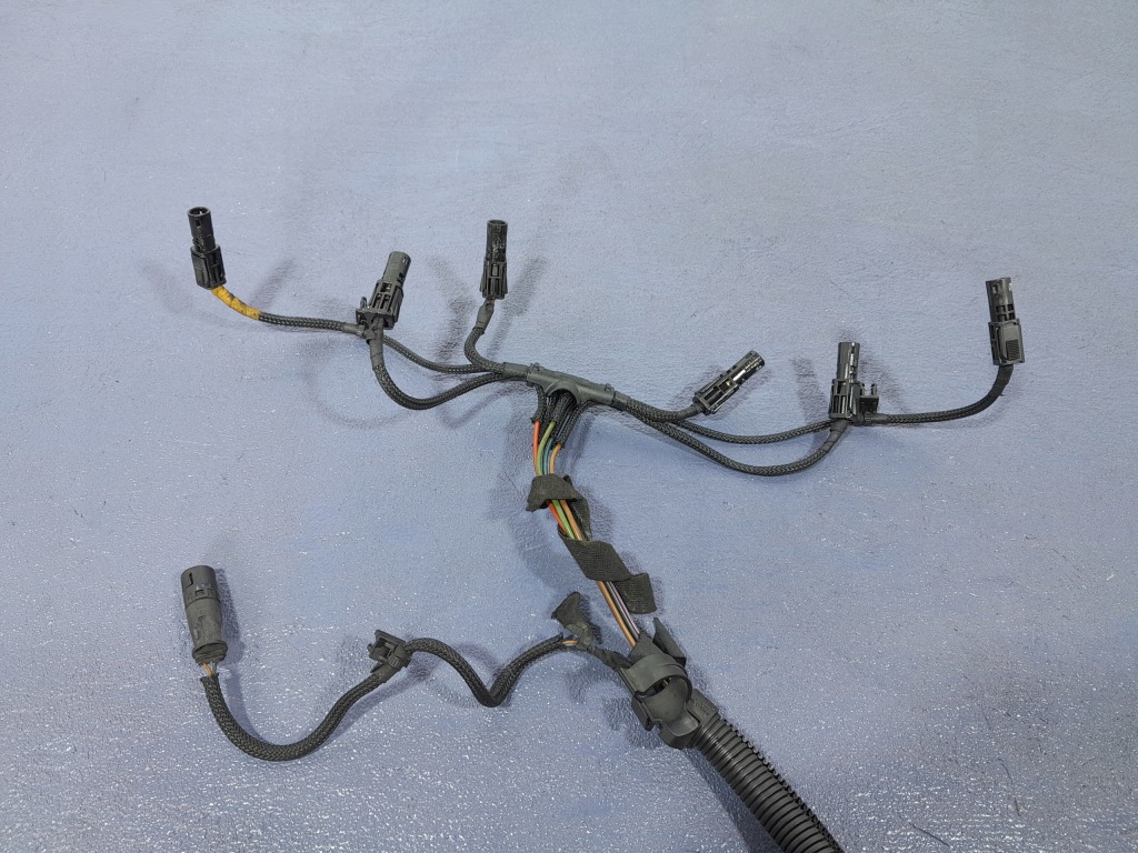 фото №8, Bmw 7 g11 g12 3.0d 265 km электропроводка форсунок свеча накаливания 8571110