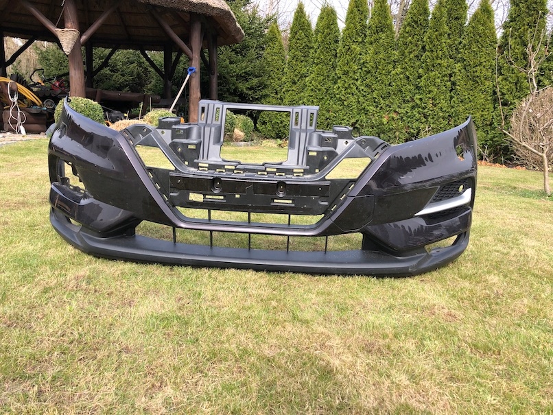 Купити Nissan qashqai 2 рестайлінг  бампер передній + решітка