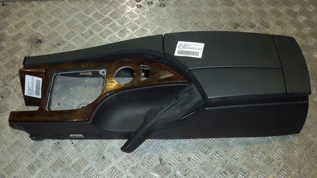 фото №7, Bmw 5 e60 e61 панель приладів приладова консоль тунель / запуск стоп