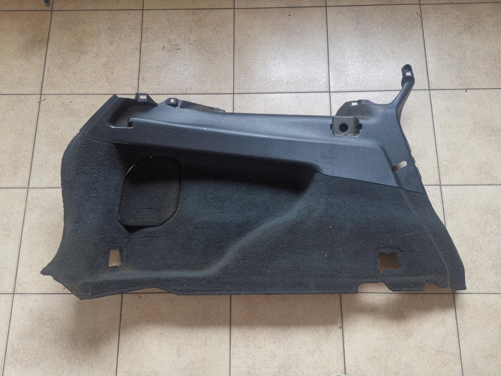 фото №1, Volvo v60 обивка обшивка багажника заглушка