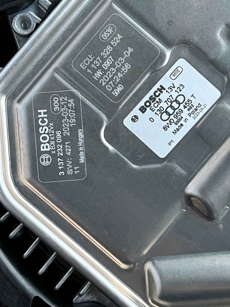 фото №14, Pas перед балка радиатор audi e-tron 4ke