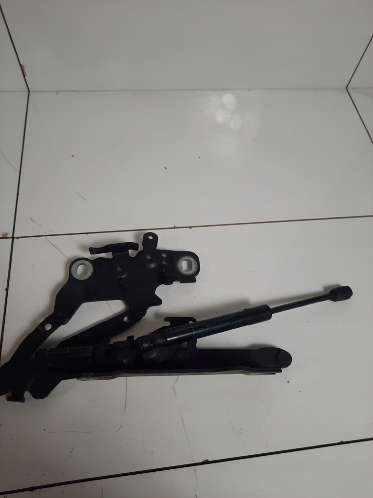 фото №1, Bmw f30 f20 f36 петля капот правий перед 7239416