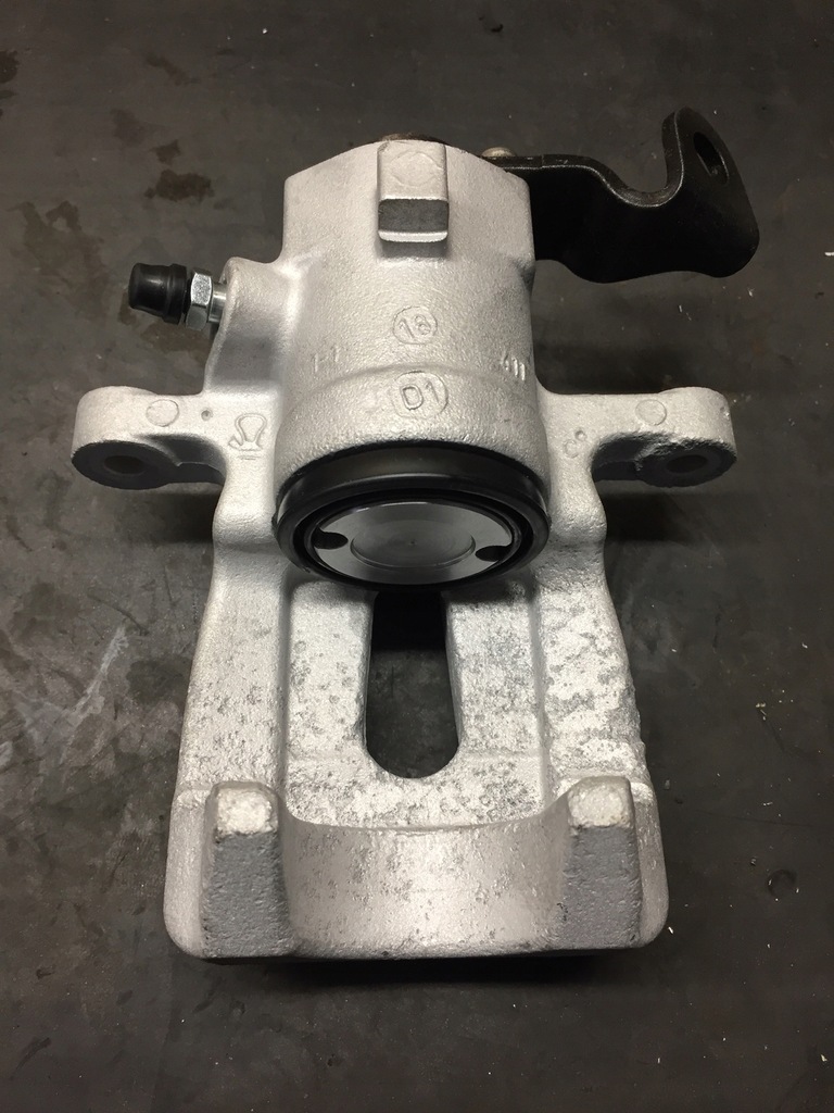 фото №2, Суппорт задняя renault espace iii avantime правый левый