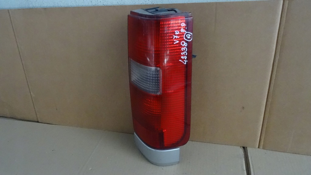 фото №1, Volvo v70 лампа правий задня 3512320