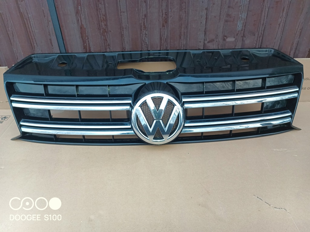 фото №1, Vw amarok lift решётка радиатора решётка радиатора комплектная эмблема