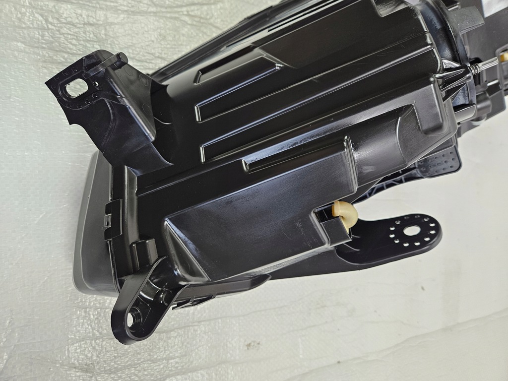 фото №13, Левая лампа перед dacia logan sandero jogger iii 3 260607161r europa идеальное состояние