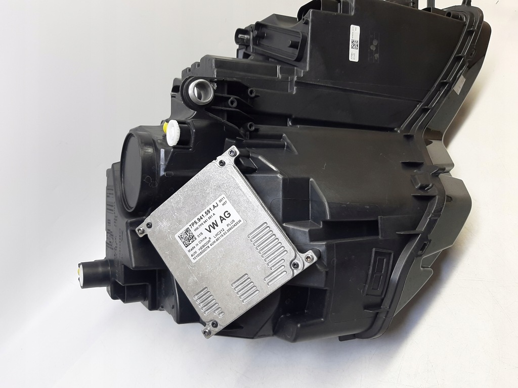 фото №15, Skoda karoq фара l+p 57b941016d 57b941015d