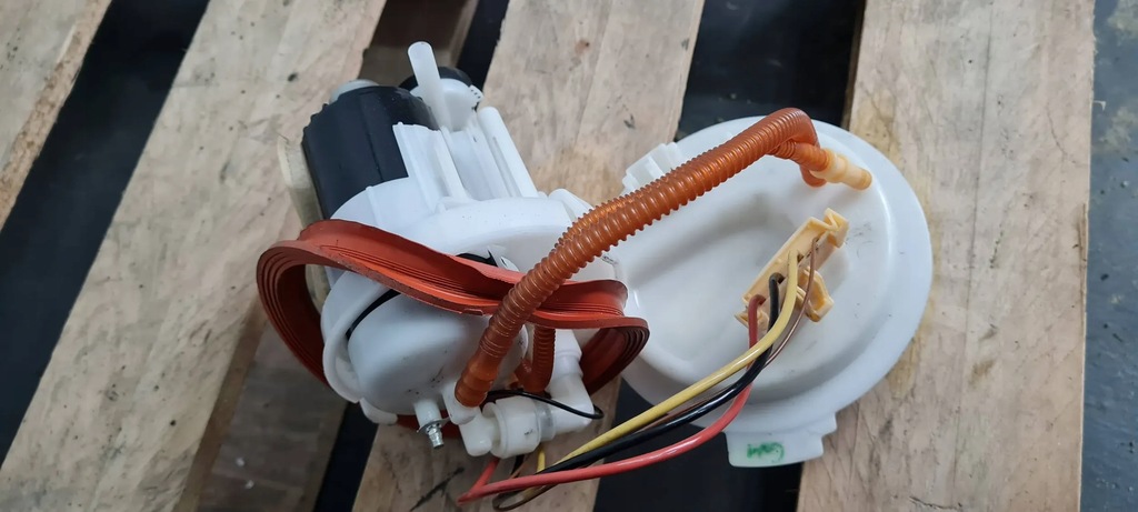 фото №9, S5 8w lift помпа топлива w бака топлива 3.0 tfsi 8w0919087aa s4 b9 8w