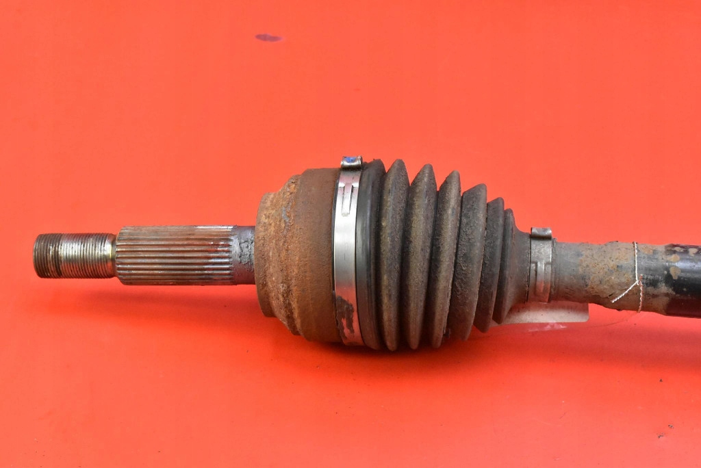 фото №2, Привідний вал права задня 1007719-01-a tesla model s p85d awd 12-20