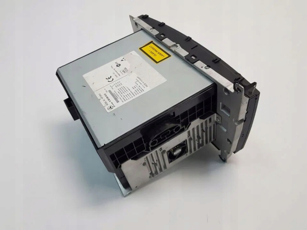 Оригинальные радио cd mercedes clc w203 a2039000000 Доставка