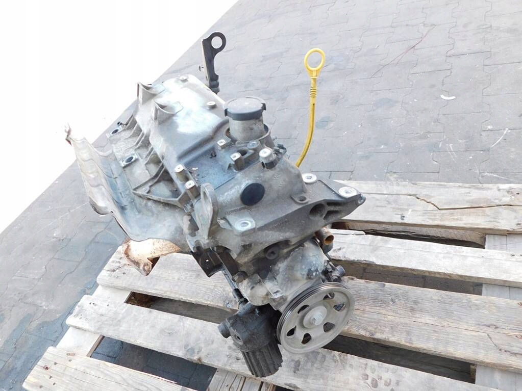 Renault clio 2 1.2 2001r двигатель d7f Киев