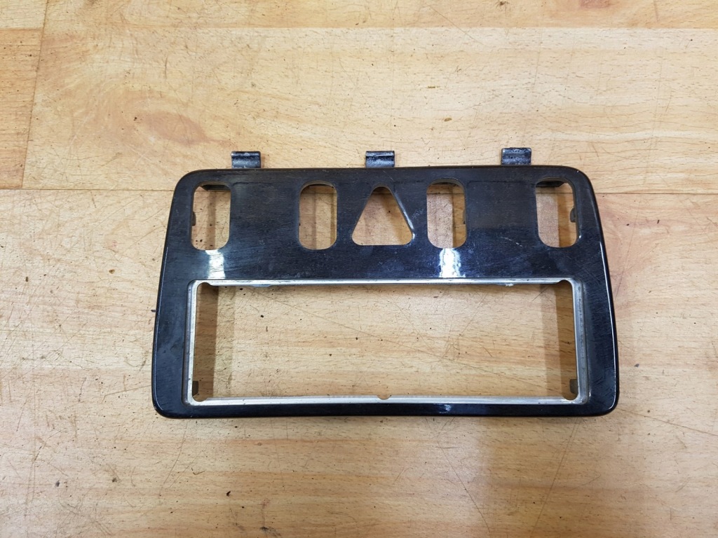 Купить Рамка защита панели консоли mercedes clk w208