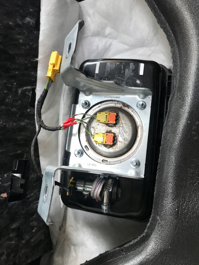 фото №9, Alfa romeo stelvio quadrifoglio консоль панель приладів ремені шкіра відновлена usa