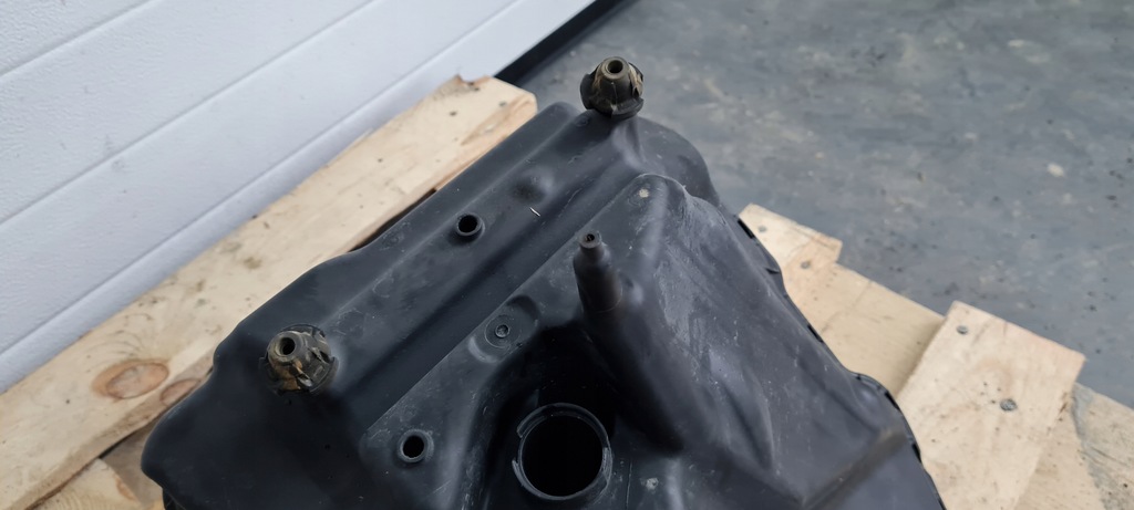 фото №9, A6 c7 4g корпус фильтра воздуха 2.8 fsi chv 4g0133836q a7 4g