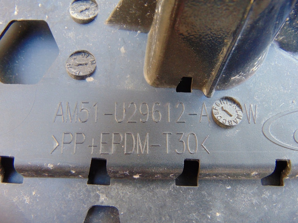 фото №14, Накладка крила права задня ford grand c-max mk2