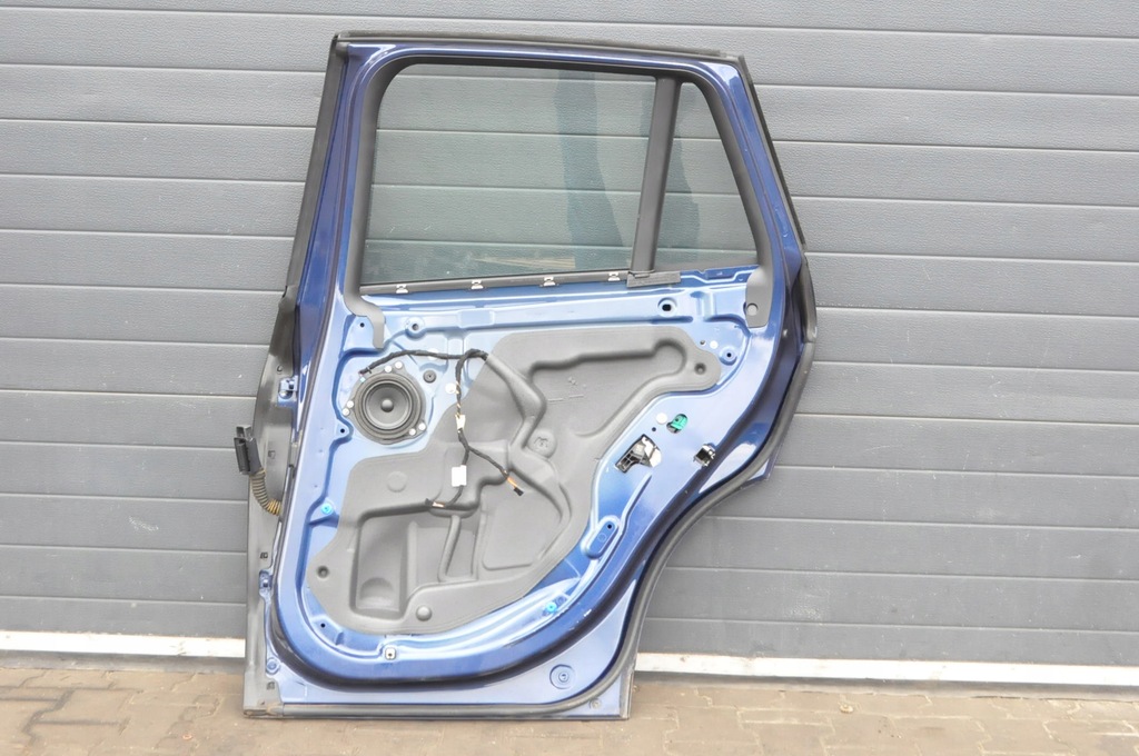 фото №6, Bmw x1 f48 двері правий задня праве задні c1m