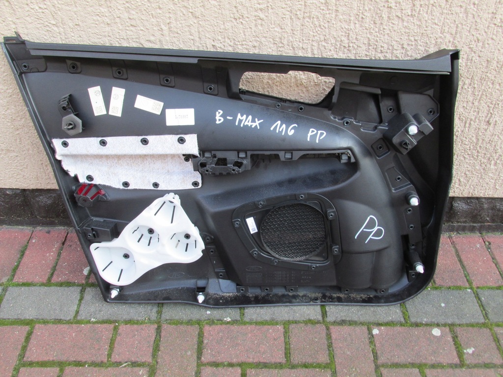 фото №7, Обивка дверь перед b-max 2013 rok