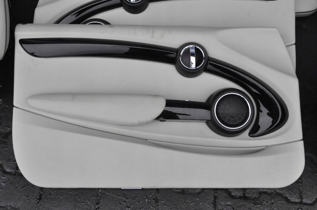 фото №16, Mini f57 салон сидіння заднє сидіння обшивки шкіра