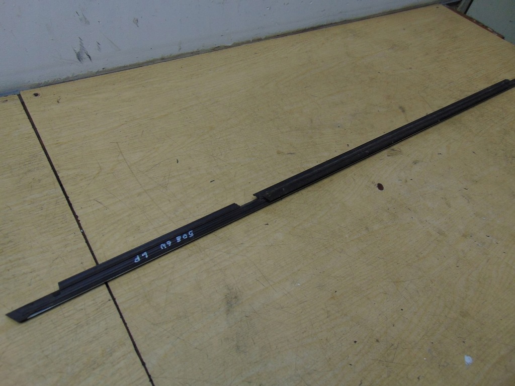 фото №9, Молдинг уплотнитель левый перед peugeot 508 1 9671943880