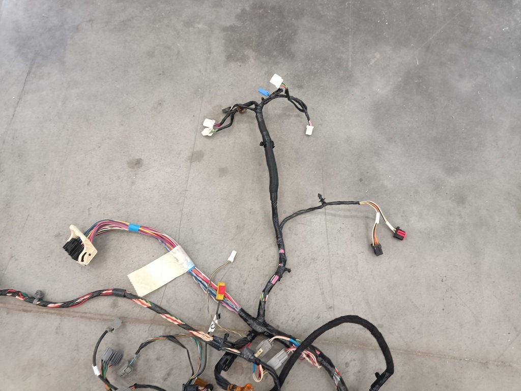 фото №9, Chrysler town country жгут панели приборной панели