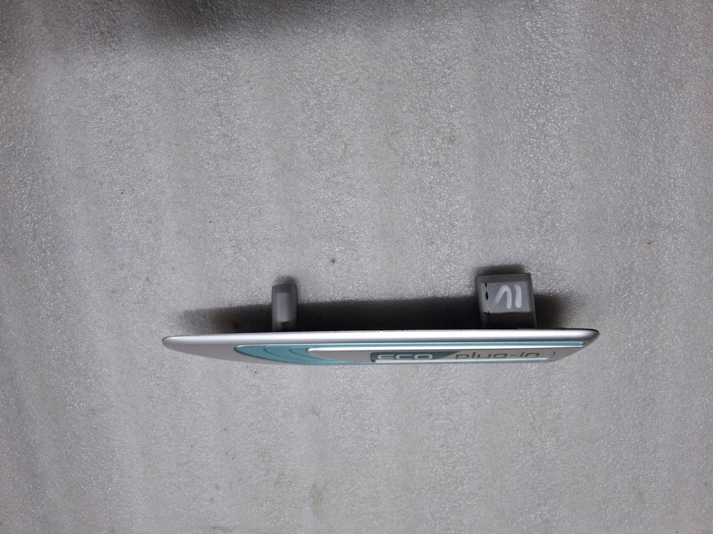 фото №3, Kia optima iv заглушка эмблема крыла левая plug-in