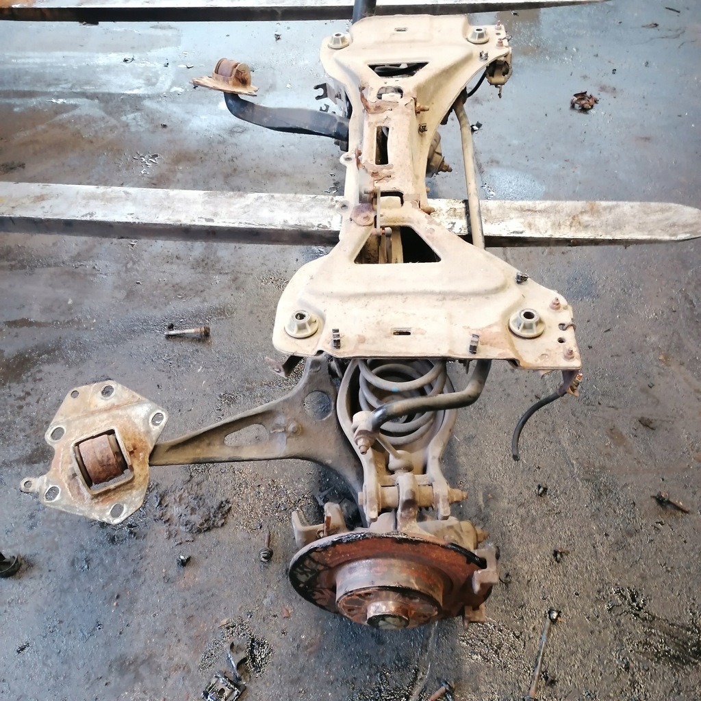 фото №2, Renault vel satis 2.2dci балка задня