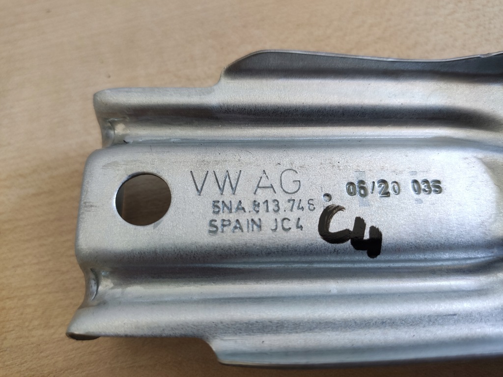 фото №8, Vw tiguan 15^ кронштейн кронштейн поперечина усилитель балка 5na813745