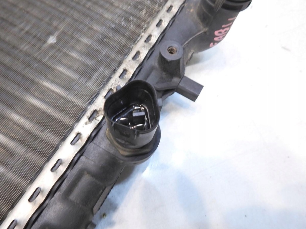 Радиатор воды skoda fabia 2 1.9 tdi 6q0121253q v4333001 с Разборки