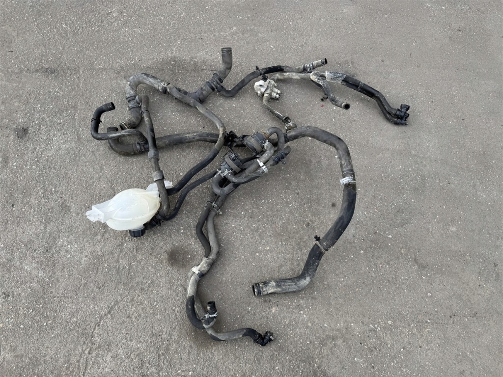 Купить Шланги провода трубки радиатора воды помпа renault master 3 3 4 iv 2.3 dci