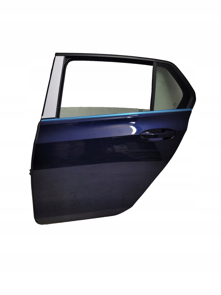 фото №1, Vw golf viii 8 hb дверь задняя задние левая идеальное состояние kpl. lc5b
