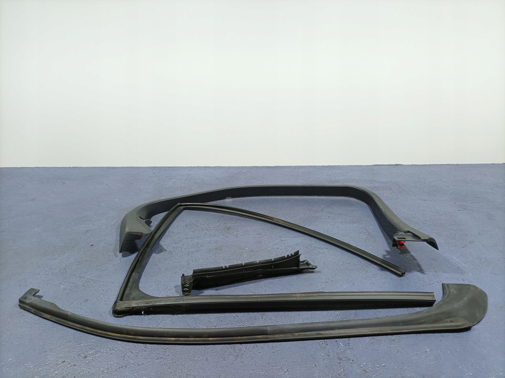 Купить Lexus ux 250h комплект прокладка дверь задний  левый 67674-76020