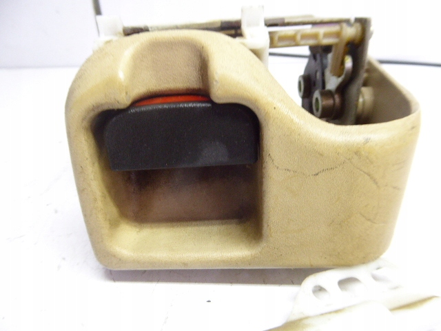 фото №3, Alfa romeo 147 ручка замок сиденье задняя правая 3d