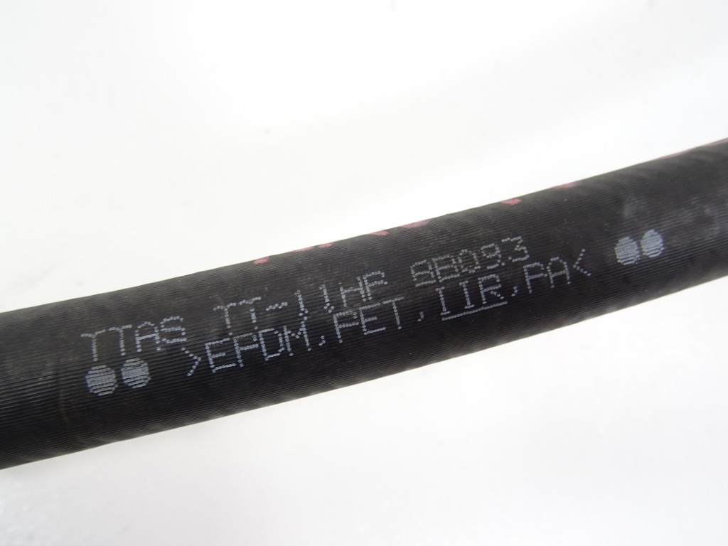 фото №5, Rav4 5 v 2.5 гибрид трубка шланг кондиционера