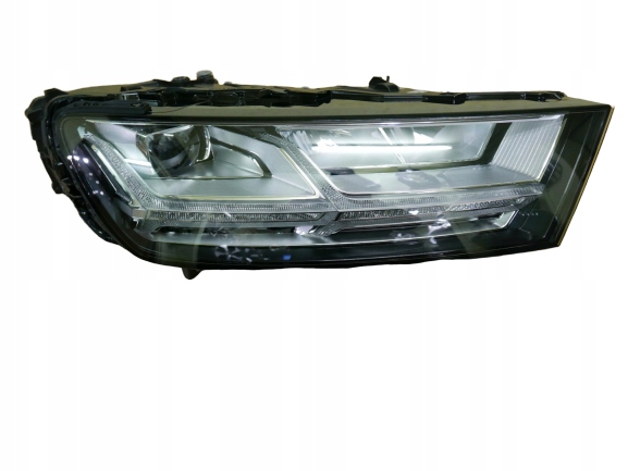 фото №1, Audi q7 4m лампа full led 4m0941034