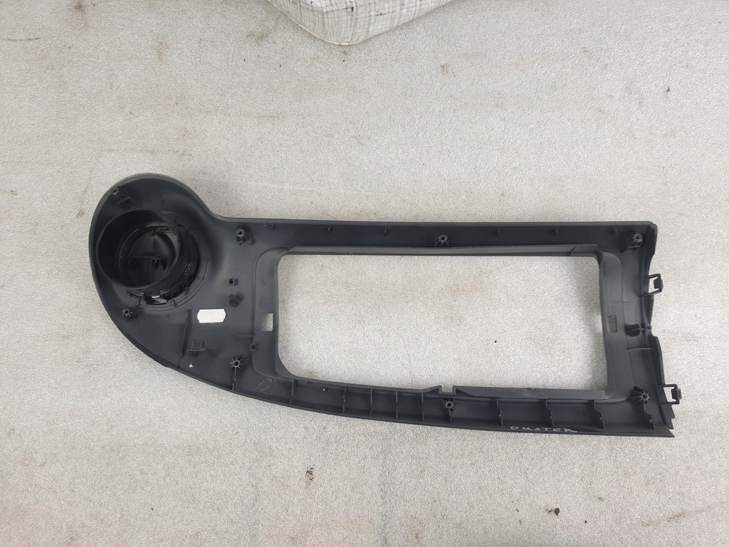 фото №6, Dacia duster решётка корпус защита панели консоли